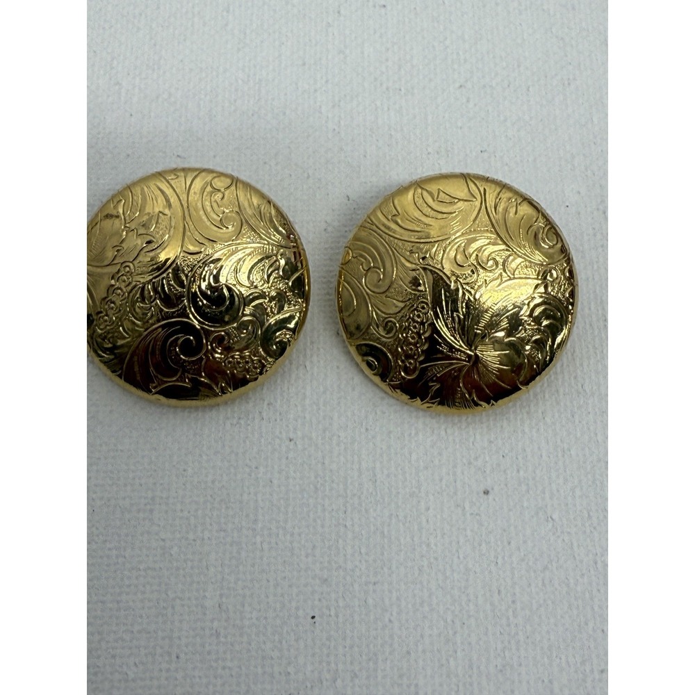 VINTAGE PIERCED GOLD TONE-EARRINGS PAISLEY TEXTURED METAL‎ BUTTONS